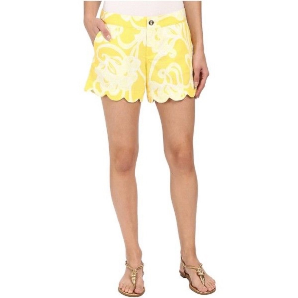 Butter Yellow and White Patterned Women Scalloped Shorts